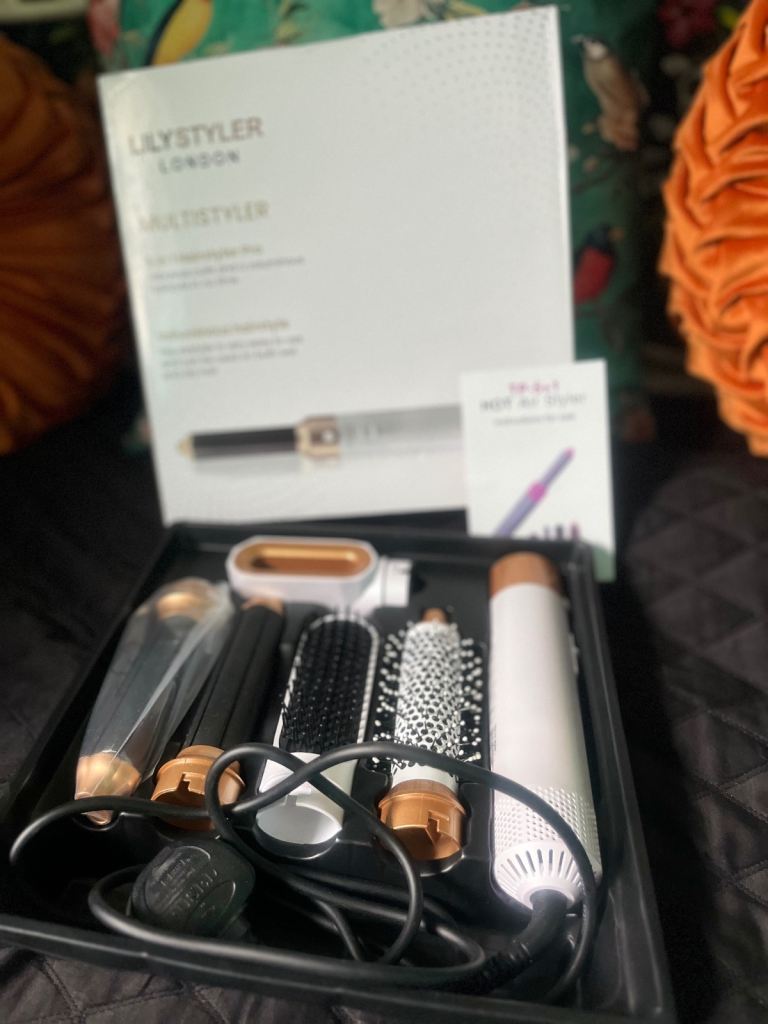 NEW Boxed Lily 5-in-1 Hairstyler / Hairdryer LONDON WITHAM MALDON NOT REMINGTON BONDI