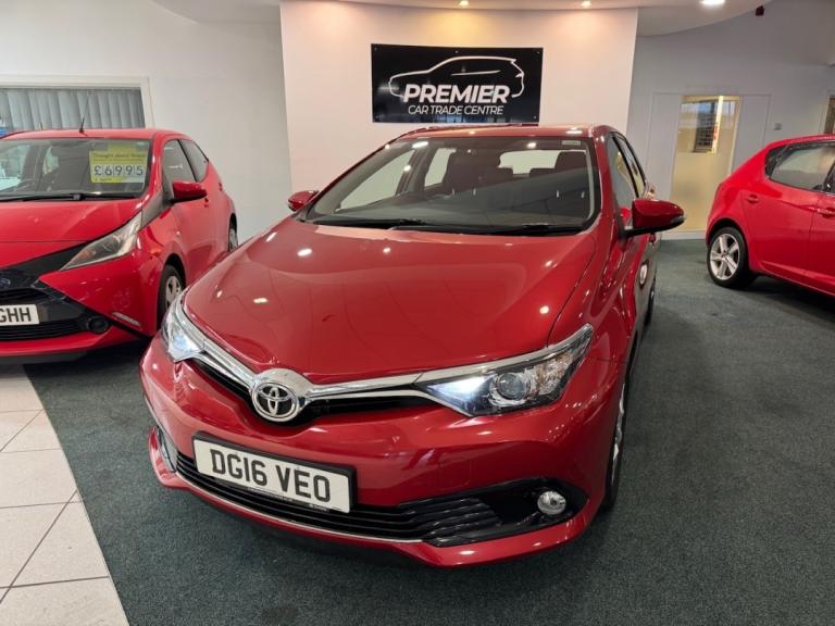 2016 Toyota Auris 1.2T Business Edition 5dr HATCHBACK PETROL Manual