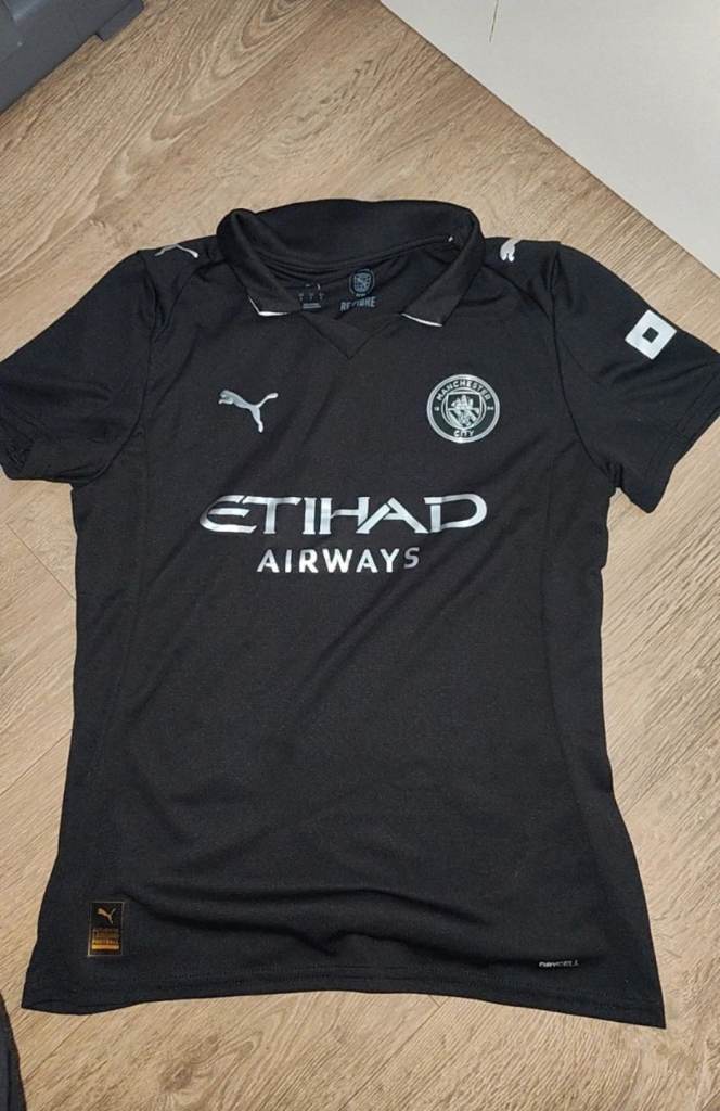 Manchester city shirt 