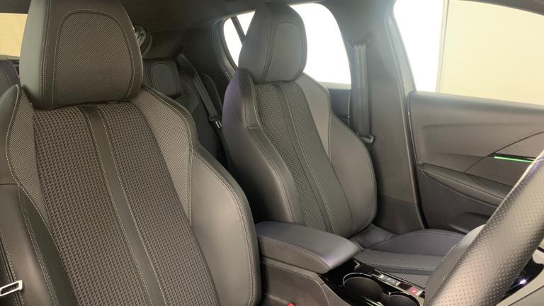 2023 Peugeot 208 1.2 PureTech GT Hatchback 5dr Petrol Manual Euro 6 (s/s) (100 ps) Hatchback Petr...