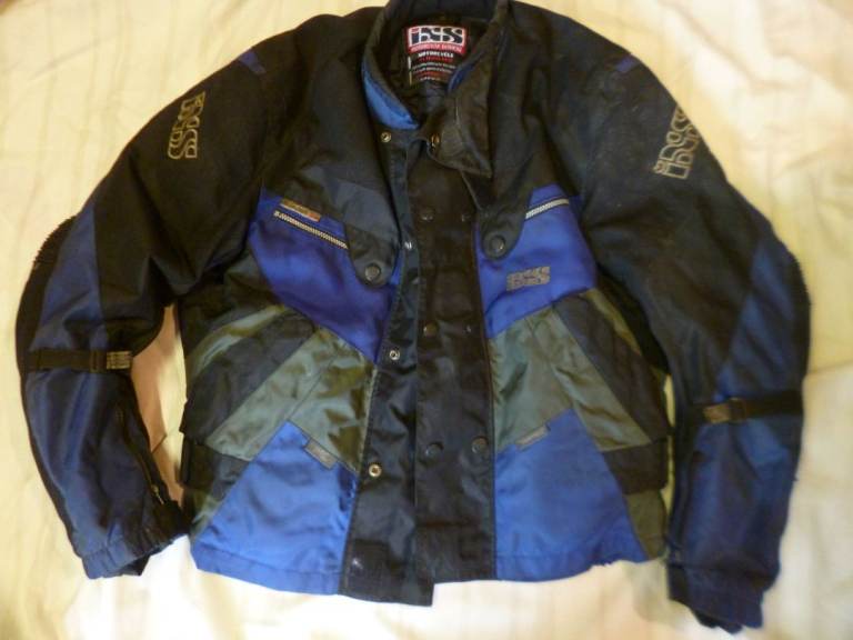 Mens  XL IXS textile jacket. Used condition.