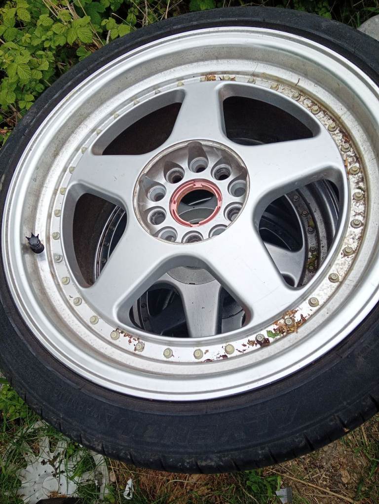 Set of 4 dare alloy wheels with tyres