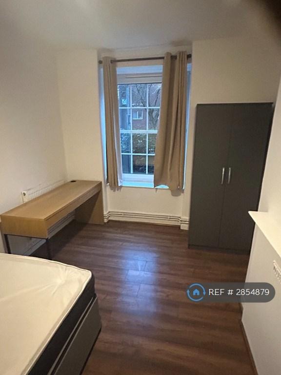 2 bedroom flat in Hornby House, London, SE11 (2 bed) (#2854879)