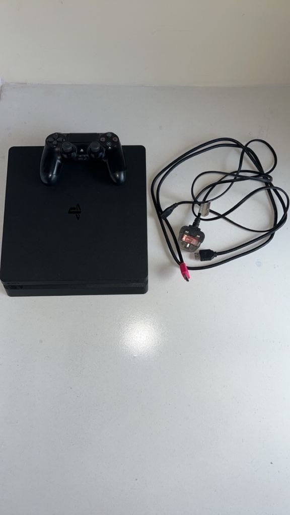 Ps4 slim