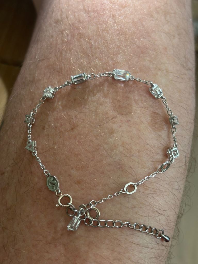 Silver-Tone Bracelet with Clear Stones Swarovski