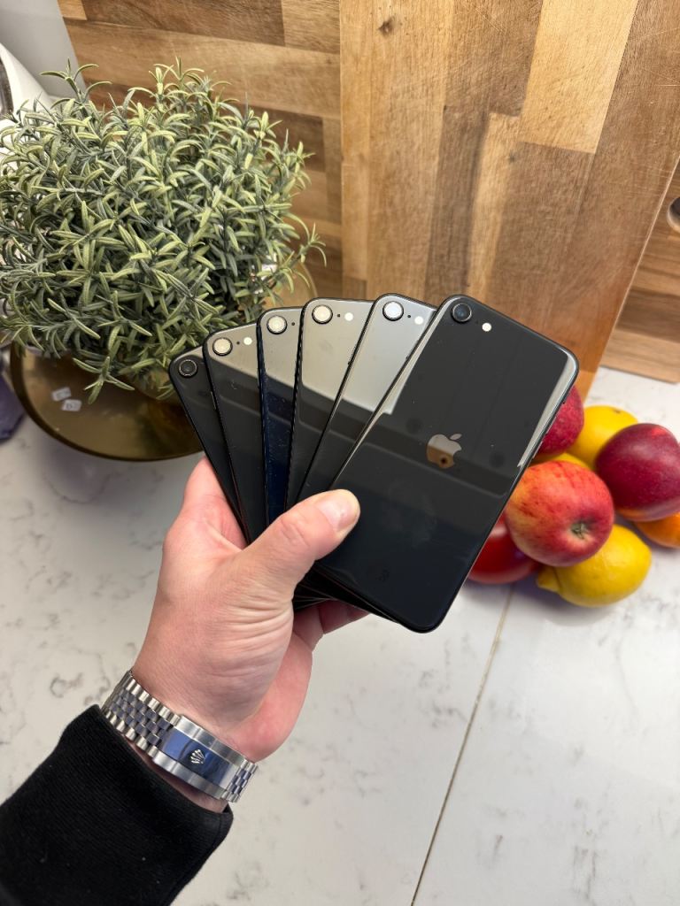 iPhone SE 2nd Generation 64gb Unlocked