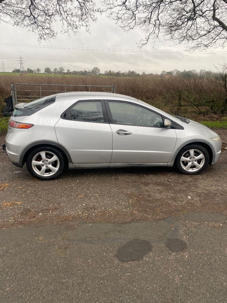 Honda civic 2.2 ctdi diesel 2008 hatchback 