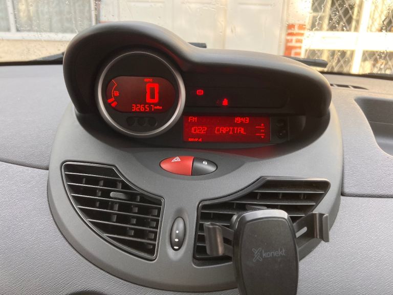 Nissan, JUKE, Hatchback, 2011, Manual, 1598 (cc), 5 doors