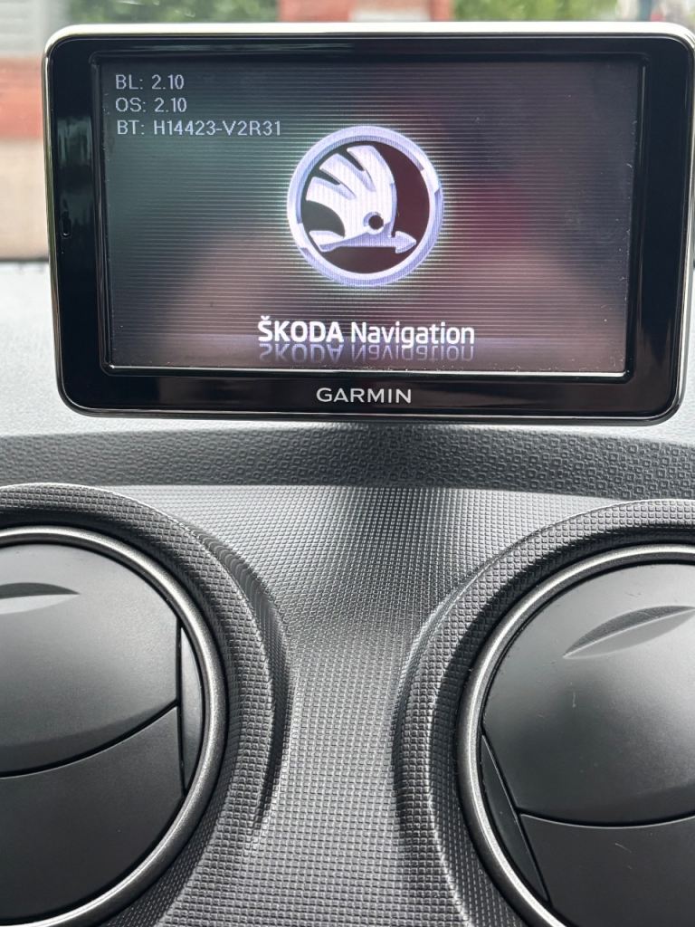 Garmin Skoda sat nav