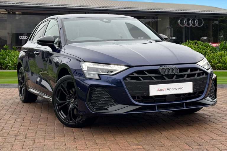 2025 Audi A3 40 TFSI e Black Edition 5dr S Tronic HATCHBACK PETROL/ELECTRIC Automatic