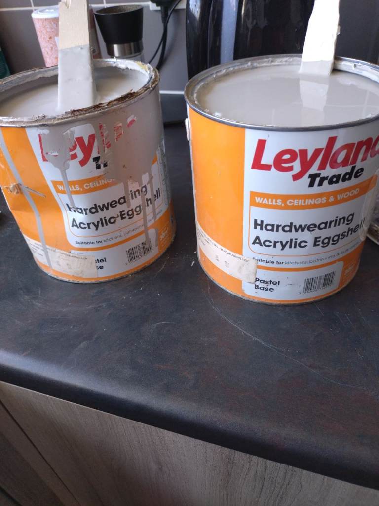 Acrylic eggshell grey paint 