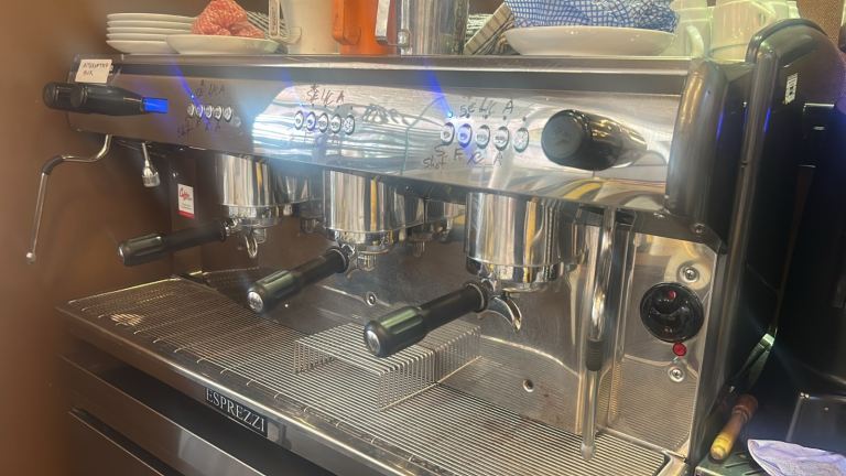 Esprezzi 3 Group Commercial Espresso Machine