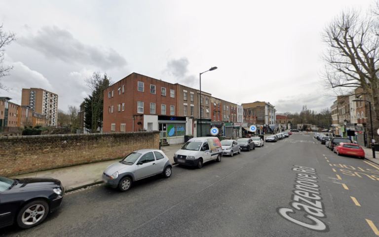 BENEFITS ACCEPTED - Self-Contained Studio Flat in Stoke Newington Hackney N16