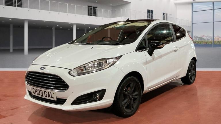 FINANCE AVAILABLE 2016 FORD FIESTA 1.3 Zetec White Edition 2xKEYS 12 MONTH MOT