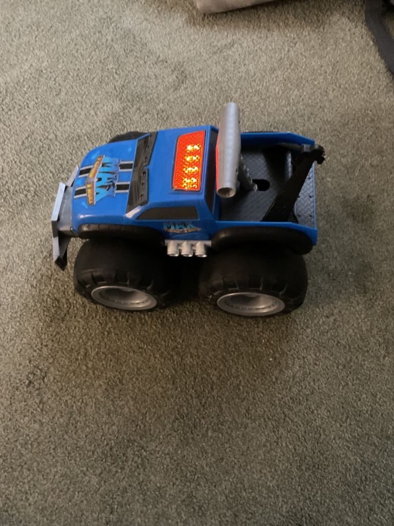 Max tow truck