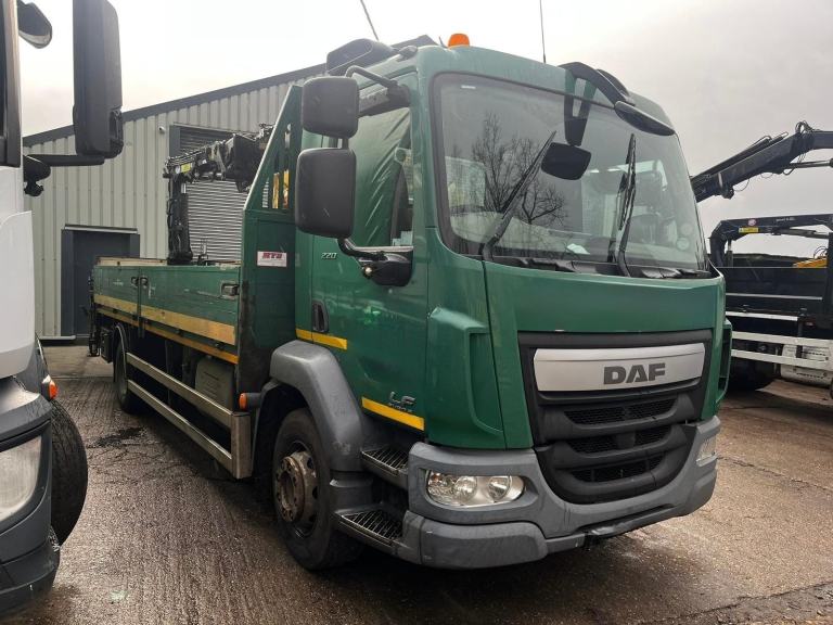 2015 DAF LF 55.220 15T DROPSIDE WITH ATLAS 92.2 CRANE