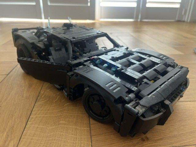 Lego Technic Batman Batmobile 42127 - Original box and Instructions