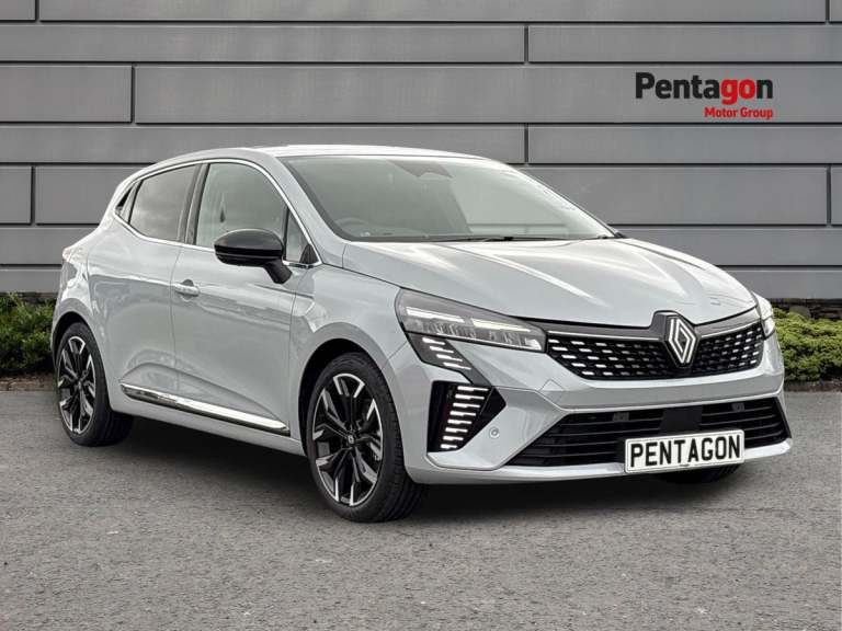 image for  Renault Clio 1.6 E Tech Techno Hatchback 5dr Petrol Hybrid Auto Euro 6 s/s 145
