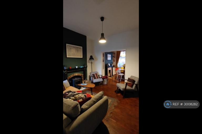 2 bedroom house in Parkfield Place, Cardiff, CF14 (2 bed) (#3008282)