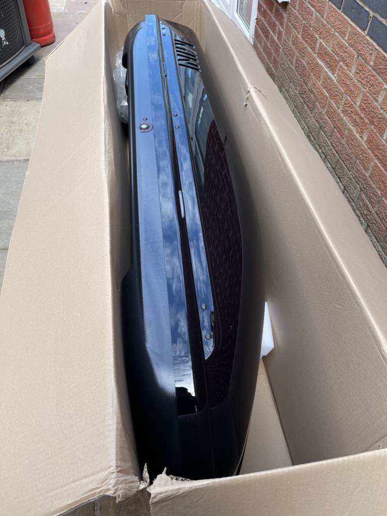 Mini Roof Bar and Roof Box **Never been used** *
