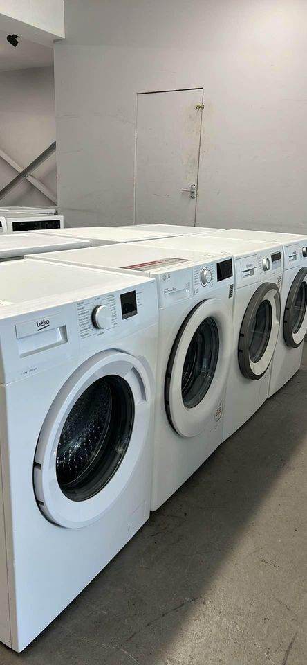 Washing Machine, washer dryer – White, As Good As New