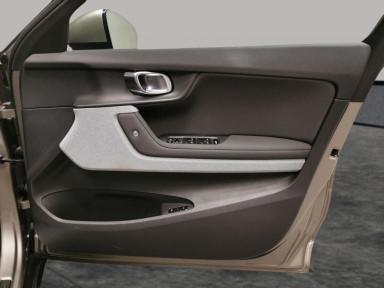 2020 Polestar Polestar 2 300kW Pilot Plus 78kWh Dual motor 5dr 4WD Auto SALOON ELECTRIC Automatic