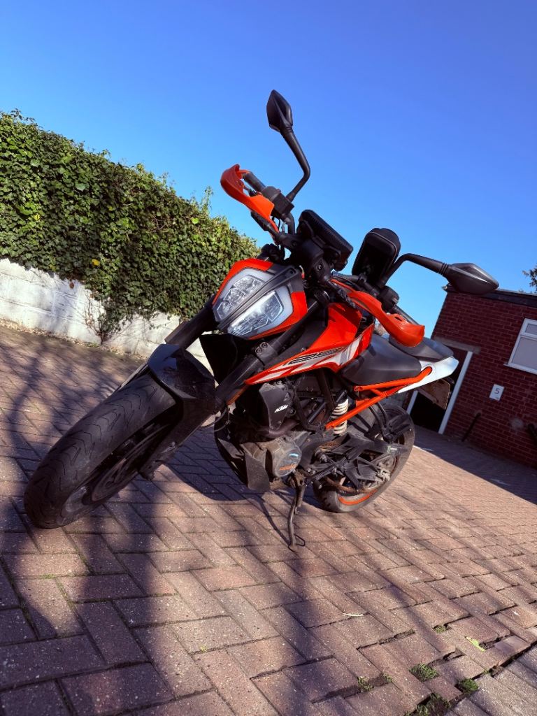 KTM, DUKE, 2020, 125 (cc)