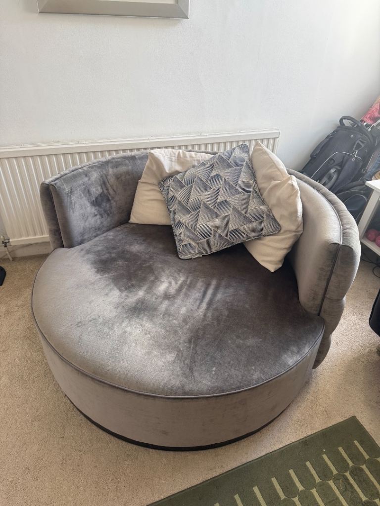 Round bespoke sofa