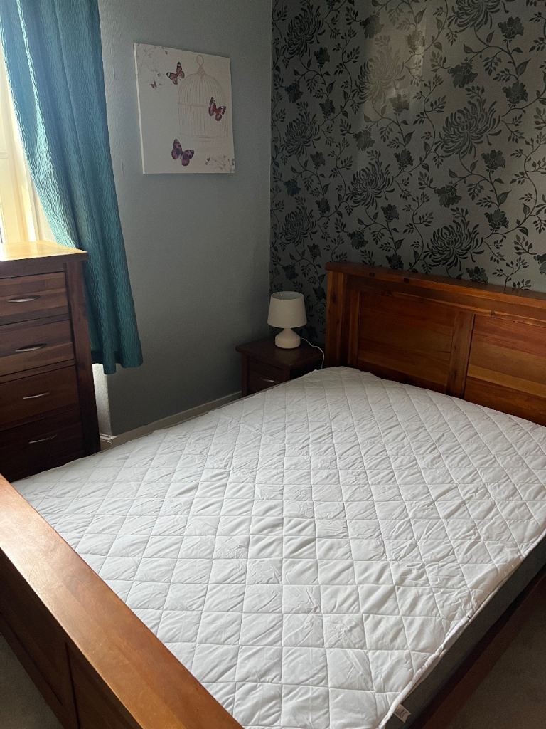 1 Bedroom Top floor flat for rent 