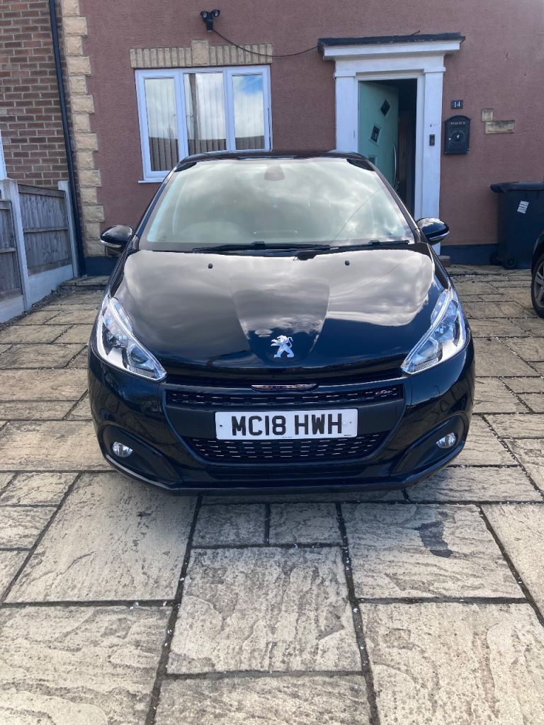 Peugeot 208 GT Line for sale