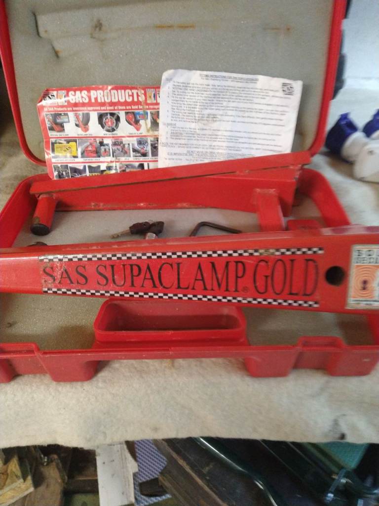 CARAVAN wheel clamp 