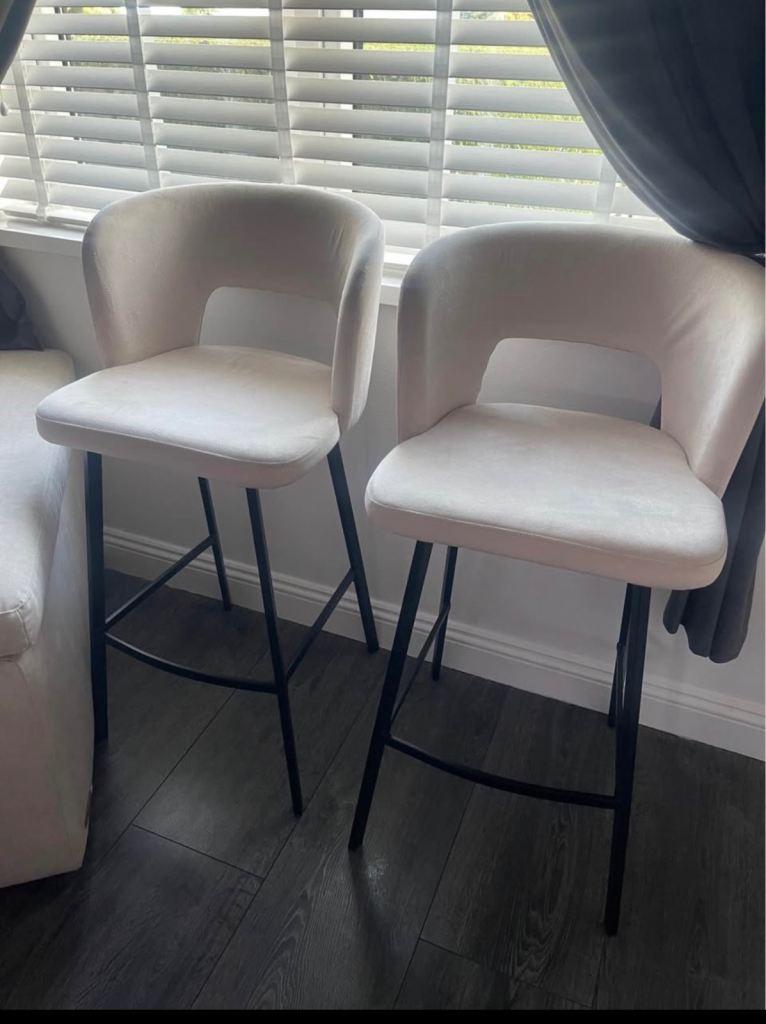 Pair of Cream Velvet Bar Stools – As Good As New