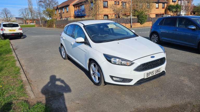 Ford, FOCUS, Hatchback, 2015, Manual, 999 (cc), 5 doors