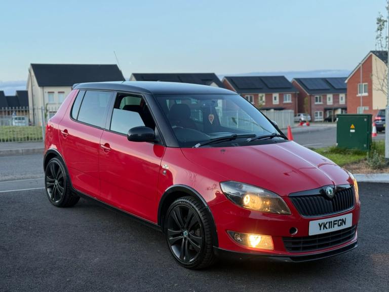 Skoda, FABIA, Hatchback, 2011, Manual, 1598 (cc), 5 doors