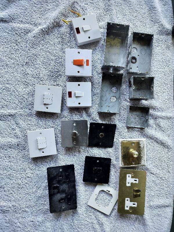 Electrical sockets & back boxes - £100 RRP