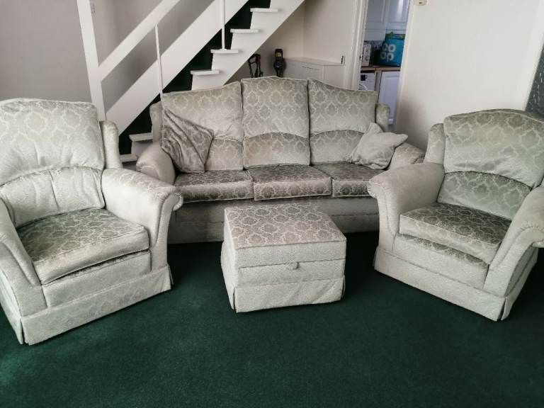 3 seater settee, 2 armchairs and footstool in mint green 