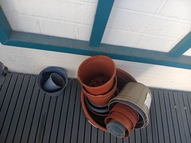 Plant pots