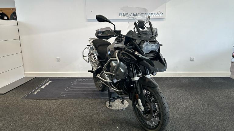 2024 BMW R1250 BMW R1250 GS Adventure TE DUEL Petrol Manual