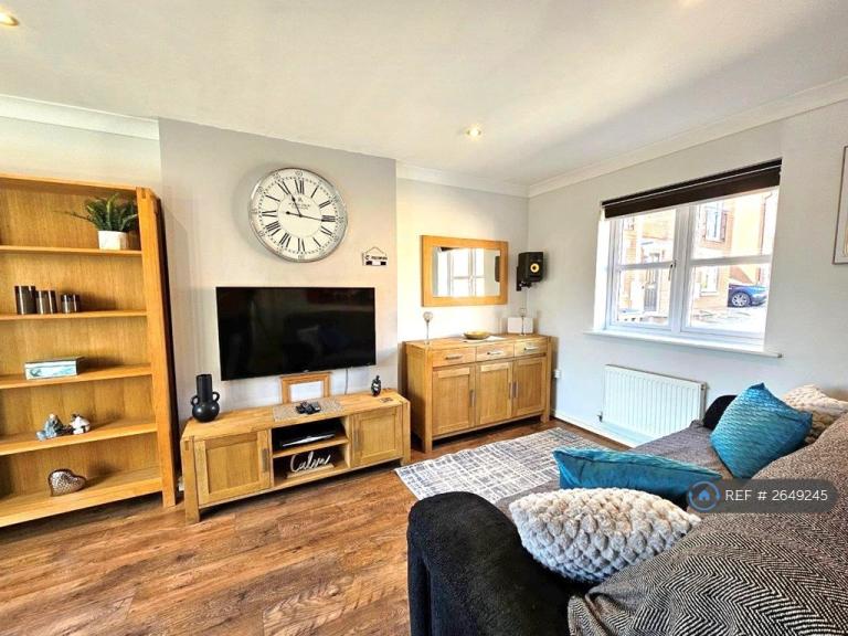 3 bedroom house in Boughton Way, Gloucester, GL4 (3 bed) (#2649245)