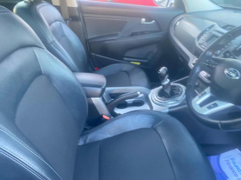 2015 Kia Sportage 1.7 CRDi EcoDynamics 2 2WD Euro 5 (s/s) 5dr ESTATE Diesel Manual