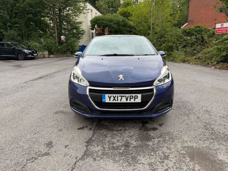 Peugeot, 208, Hatchback, 2017, Manual, 1199 (cc), 5 doors