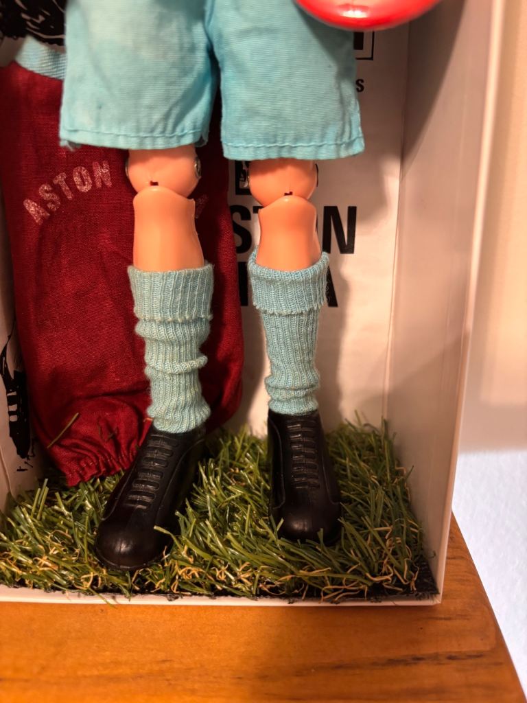 VINTAGE ACTION MAN ORIGINAL ASTON VILLA SIDEBURNS FOOTBALL/FOOTBALLER
