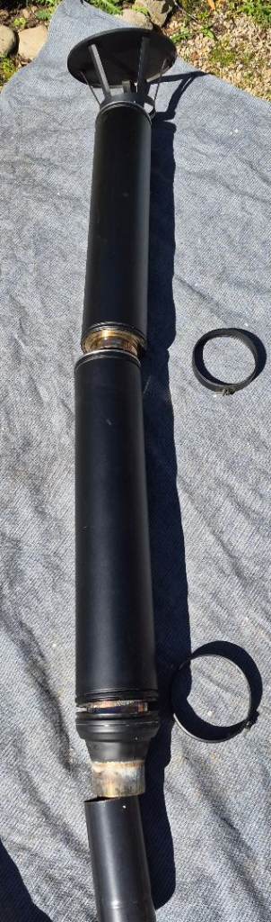 Twin wall flue pipe set & cowling