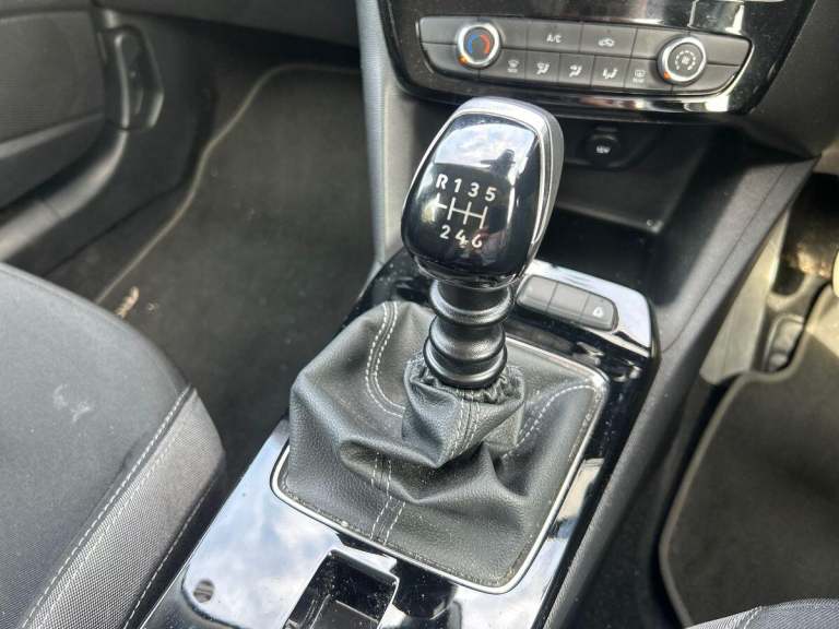 2023 Vauxhall Mokka 1.2 Turbo 100 Design 5dr HATCHBACK PETROL Manual