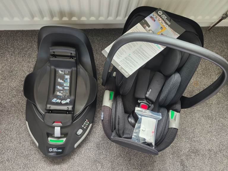 Jane Kombibaby 360 lie flat both car seat and base