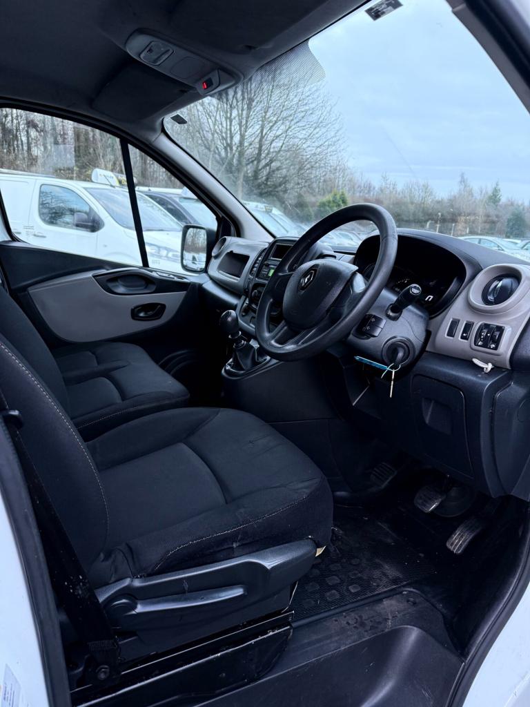 2019 Renault Trafic SL27 dCi 120 Business Van, Euro 6 , No VAT PANEL VAN Diesel Manual