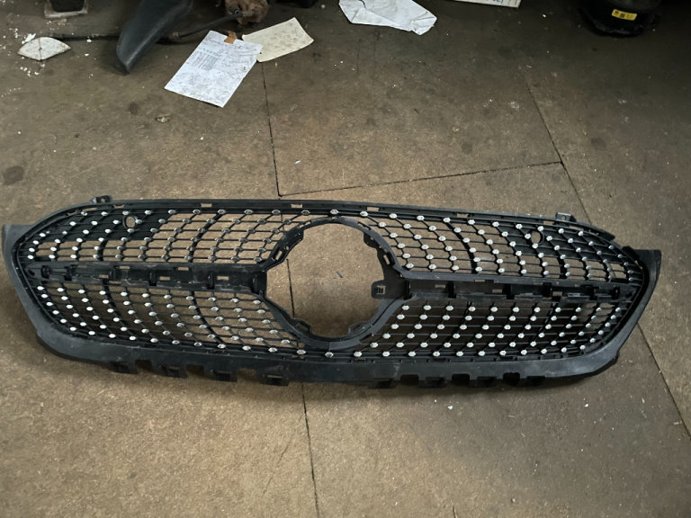 MERCEDES BENZ A CLASS W177 AMG LINE FRONT BUMPER GRILL GRILLE (2018-2022)