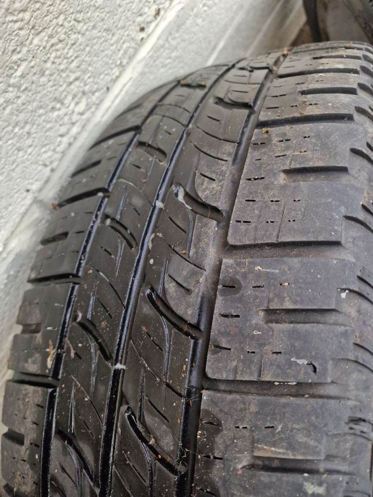 Discovery 4 20" Alloys and Tyres