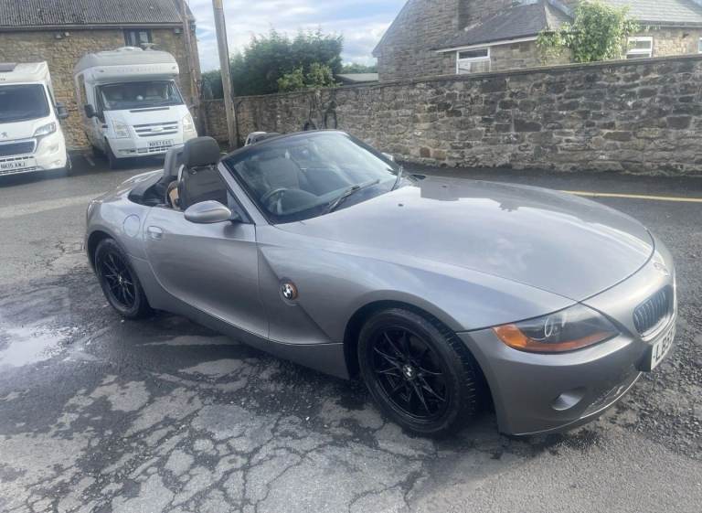 BMW, Z4, Convertible, 2005, Manual, 1995 (cc), 2 doors