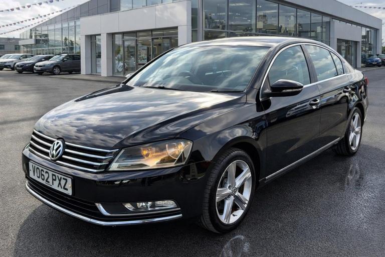 2012 Volkswagen Passat 2.0 TDI Bluemotion Tech SE 4dr SALOON DIESEL Manual